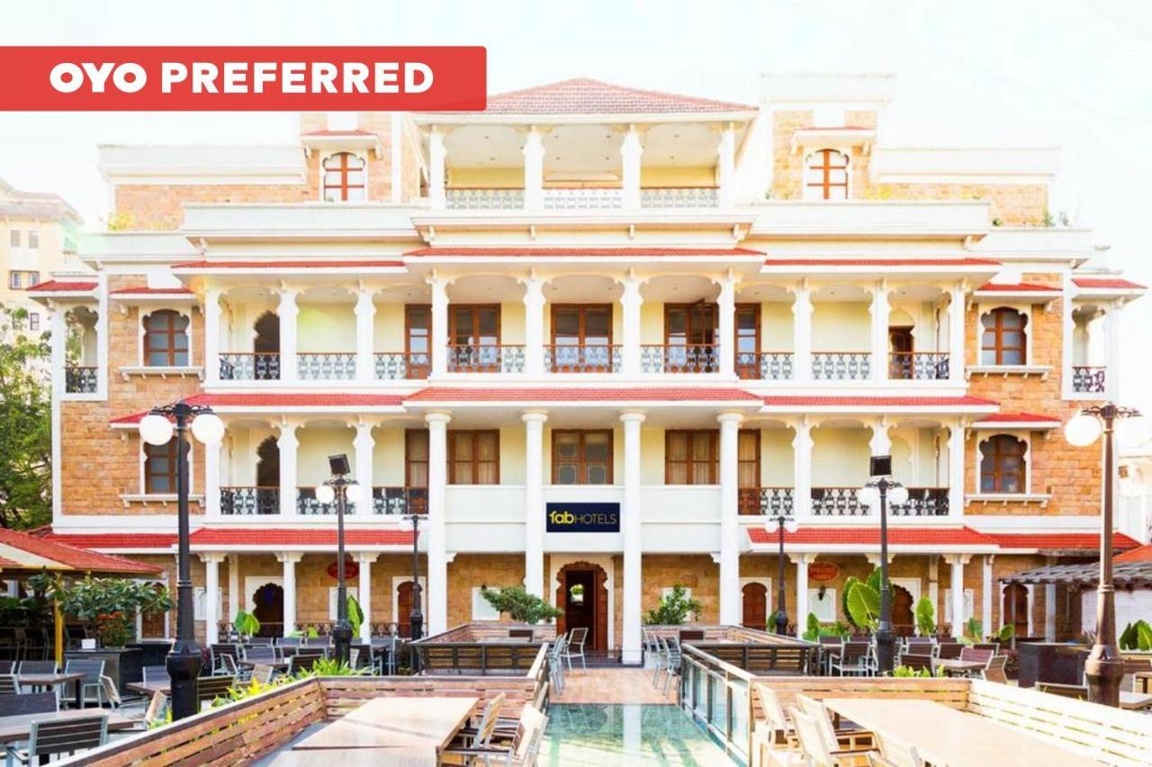 Collection O Hotel Rajwada Near The Pavillion Pune Exterior foto
